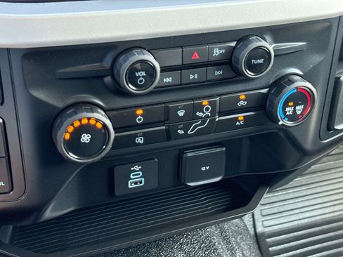 Used 2025 Ford F350 XL AWD/4WD image 18