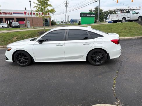 Used 2024 Honda Civic Sport image 13