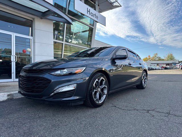 Used 2021 Chevrolet Malibu LT FWD image 2
