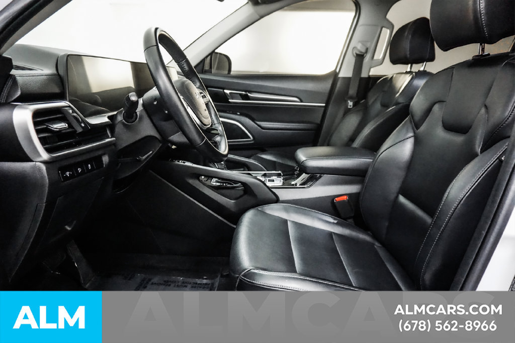 Used 2024 Kia Telluride S w/ S Sunroof Package FWD image 15