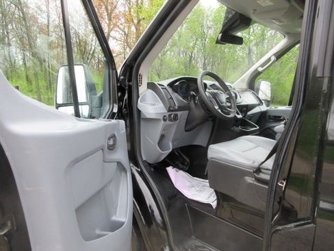 Used 2017 Ford Transit 250 148 Medium Roof RWD image 30