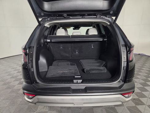 Used 2025 Hyundai Tucson SEL FWD image 28