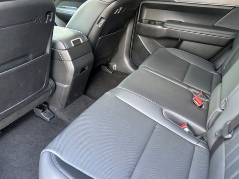 Certified 2025 Hyundai Santa Fe SEL image 13