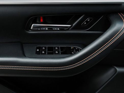 Used 2024 MAZDA CX-90 Plug-In Hybrid w/ Preferred image 12