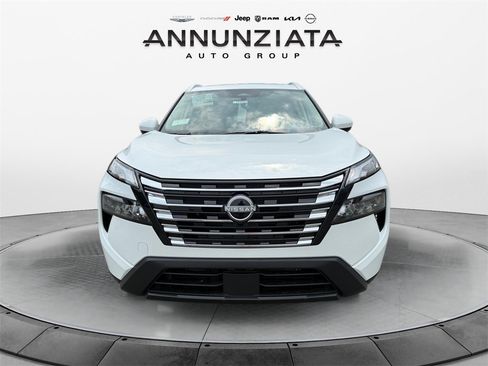 New 2026 Nissan Rogue SV w/ SV Premium Package image 8