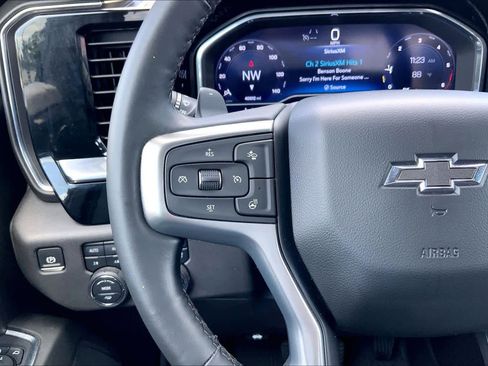 Used 2024 Chevrolet Silverado 1500 LT Trail Boss AWD/4WD image 23