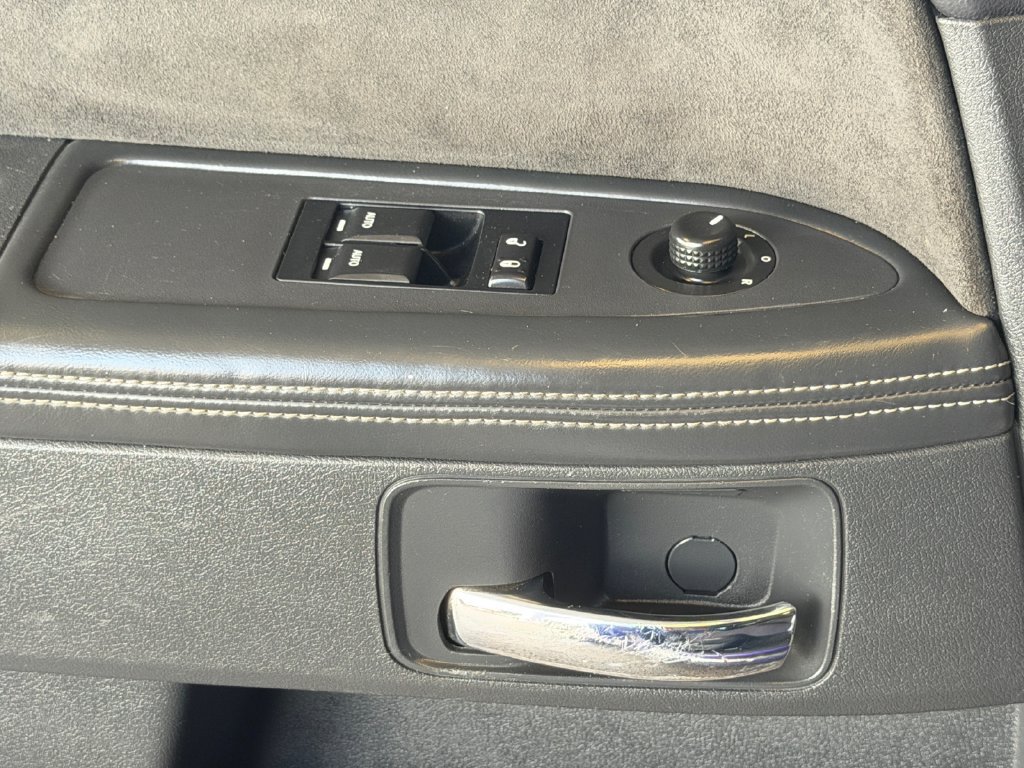 Used 2010 Dodge Challenger SRT8 w/ SRT Option Group II RWD image 6