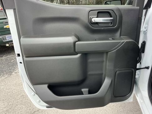 New 2026 Chevrolet Silverado 1500 Custom Trail Boss AWD/4WD image 17