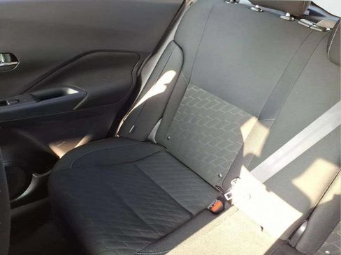 Used 2024 Nissan Kicks SV FWD image 17