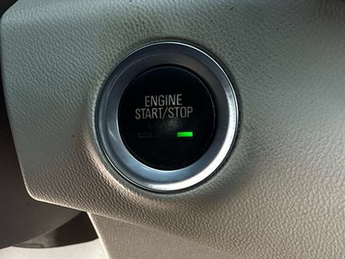 Used 2020 GMC Terrain Denali w/ Denali Premium Package FWD image 26