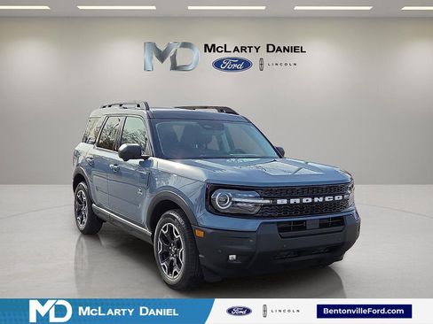 New 2025 Ford Bronco Sport Outer Banks w/ Outer Banks Tech Package+ AWD/4WD image 1