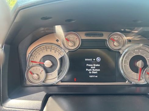 Used 2013 RAM 1500 Laramie Longhorn w/ Convenience Group AWD/4WD image 33