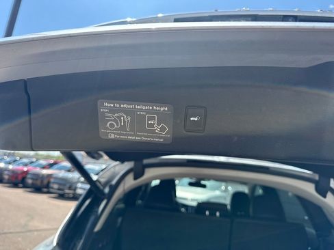 Used 2019 INFINITI QX50 Essential w/ Proactive Package AWD/4WD image 19