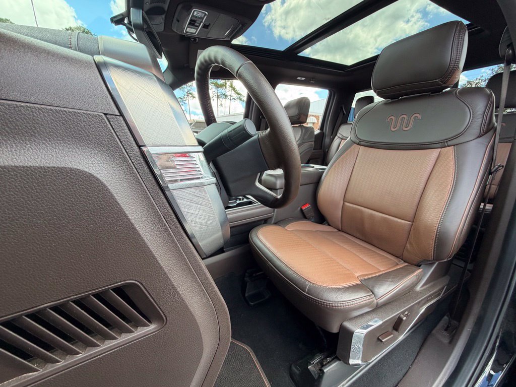 Used 2025 Ford F250 King Ranch AWD/4WD image 18