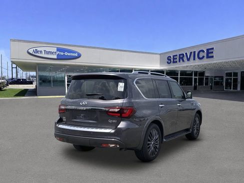 Used 2023 INFINITI QX80 Premium Select w/ Cargo Package AWD/4WD image 8