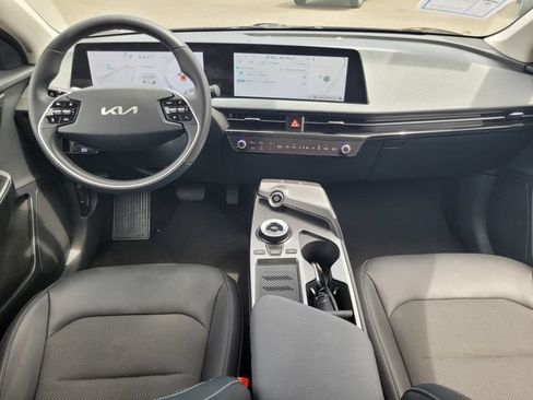 Used 2024 Kia EV6 Light RWD image 14