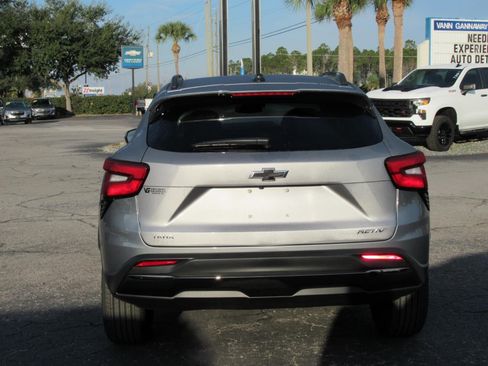 New 2026 Chevrolet Trax ACTIV w/ Sunroof Package image 5