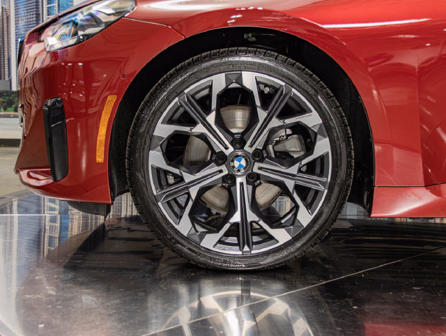 New 2026 BMW 230i xDrive Coupe w/ Convenience Package AWD/4WD image 7