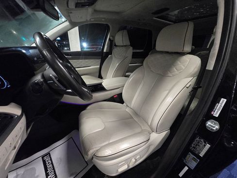 Used 2021 Hyundai Palisade Calligraphy image 9