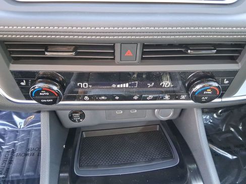 New 2026 Nissan Rogue SV w/ Cold Weather Package AWD/4WD image 15