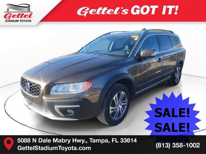 Used 2015 Volvo XC70 T5 Premier w/ Proximity Package