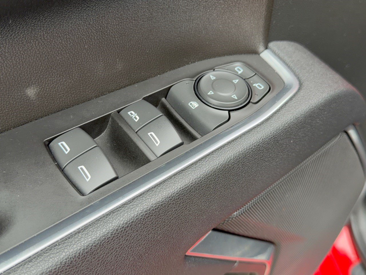 Used 2025 GMC Sierra 1500 Elevation RWD image 15
