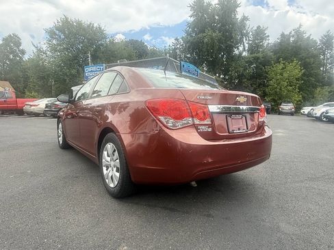 Used 2013 Chevrolet Cruze LS FWD image 7