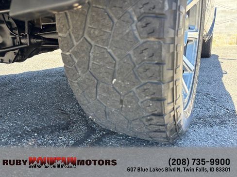 Used 2021 RAM 1500 Laramie w/ Sport Appearance Package AWD/4WD image 9