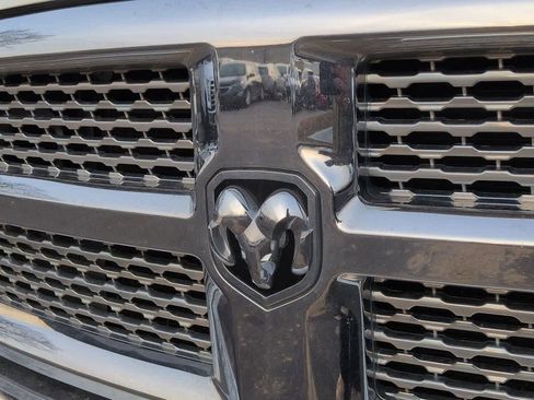 Used 2017 RAM 2500 Laramie image 11