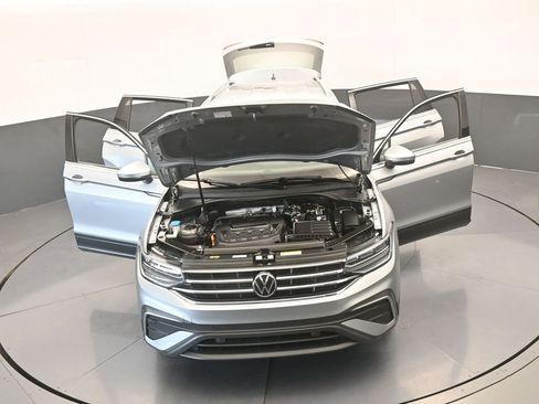 Used 2023 Volkswagen Tiguan SE image 72