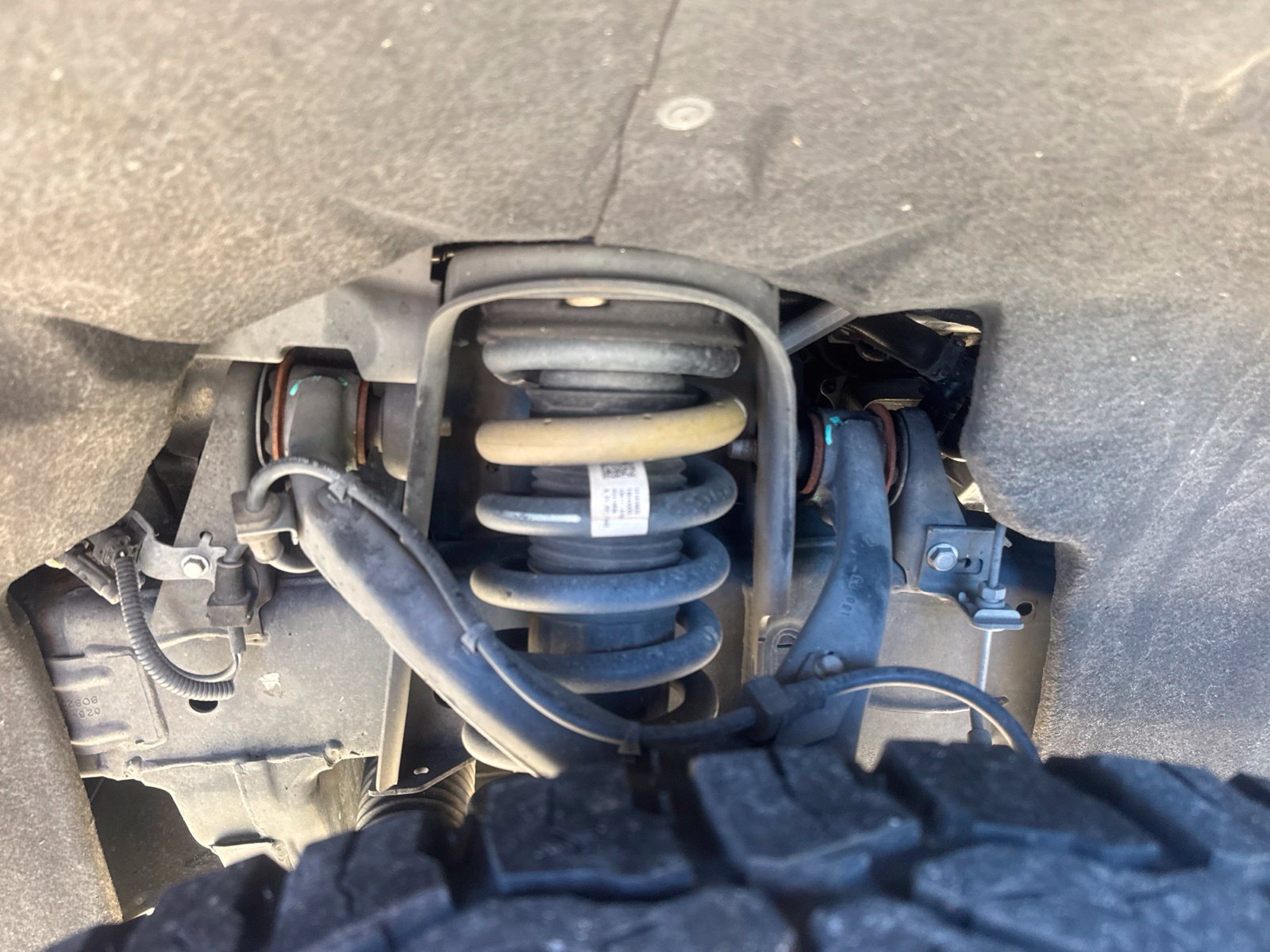 Used 2023 GMC Canyon AT4X AWD/4WD image 13