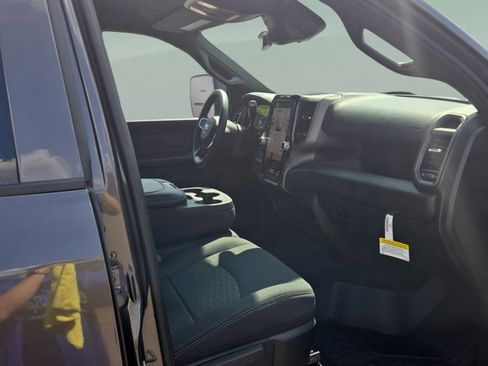 New 2026 RAM 2500 Tradesman AWD/4WD image 23
