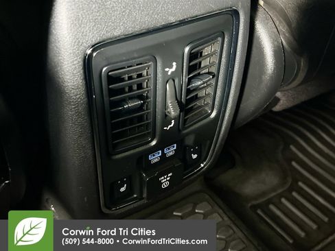 Used 2016 Jeep Grand Cherokee Summit AWD/4WD image 30