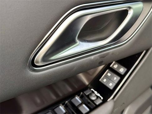 New 2026 Land Rover Range Rover Velar Dynamic SE image 15