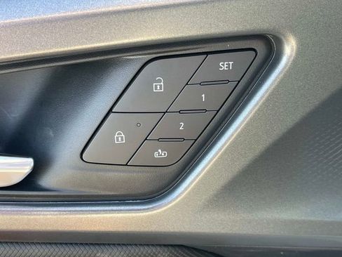 New 2026 Chevrolet Equinox EV RS image 24