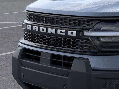 New 2025 Ford Bronco Sport Outer Banks w/ Outer Banks Tech Package+ image 17