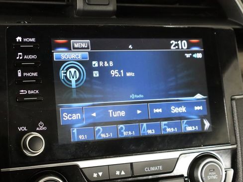 Used 2019 Honda Civic EX image 29