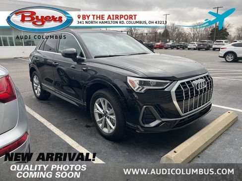 Certified 2025 Audi Q3 2.0T Premium w/ Convenience Package image 1