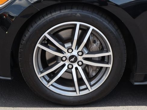 Used 2015 Ford Mustang GT Premium w/ Equipment Group 401A RWD image 26