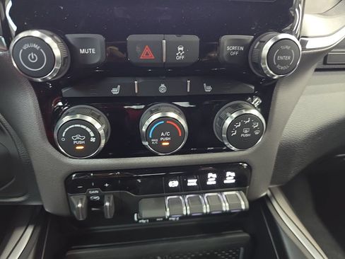 New 2026 RAM 3500 Big Horn AWD/4WD image 21
