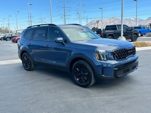 Used 2025 Kia Telluride AWD image 27