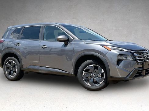 Used 2025 Nissan Rogue SV AWD/4WD image 20