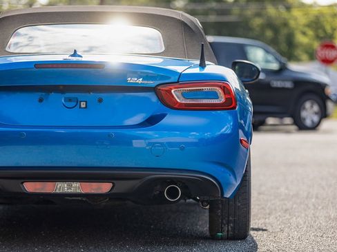 Used 2017 FIAT 124 Spider Lusso RWD image 55