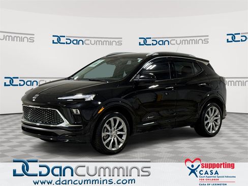 Used 2024 Buick Encore GX Avenir w/ Avenir Technology Package image 1