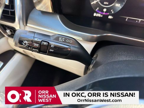 Used 2023 Kia Sorento SX image 29