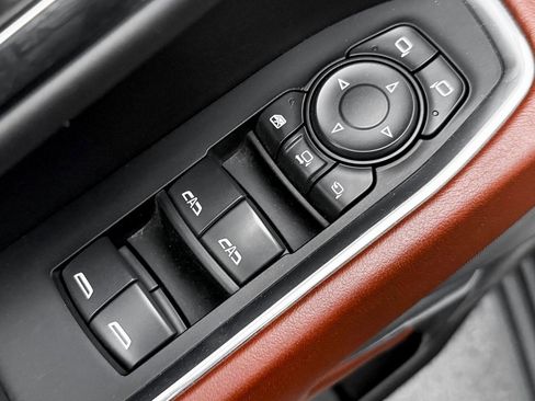 Used 2024 GMC Sierra 3500 Denali Ultimate image 31