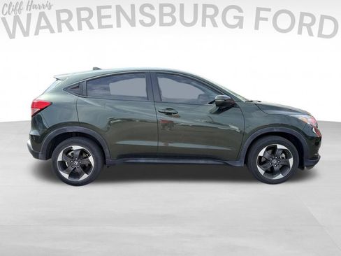 Used 2018 Honda HR-V EX image 8