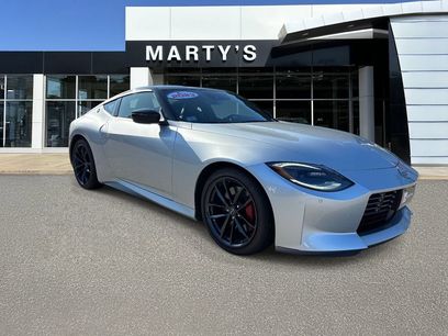 Used 2023 Nissan Z w/ Floor Mat Package (L93)