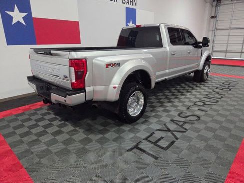 Used 2017 Ford F450 Platinum image 17