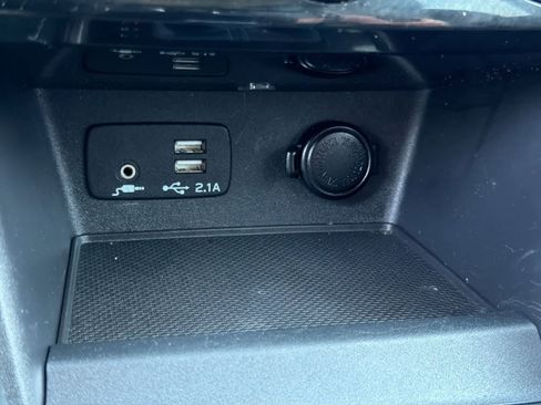 Certified 2023 Subaru Forester Touring AWD/4WD image 33